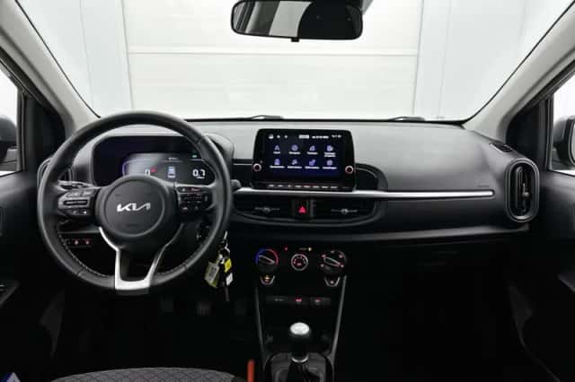 Kia Picanto (2024) thumbnail 5