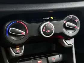 Kia Picanto (2024) thumbnail 10