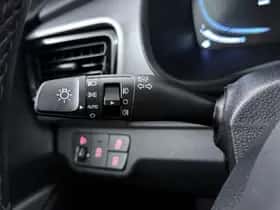 Kia Stonic (2025) thumbnail 11