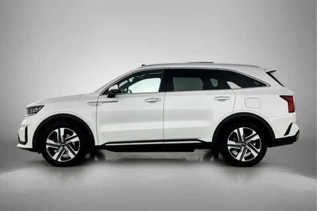 Kia Sorento (2021) thumbnail 3