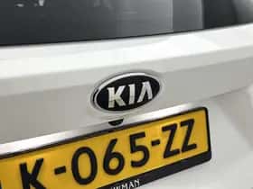 Kia Sorento (2021) thumbnail 22