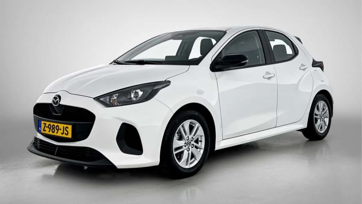 Mazda 2_Hybrid (2024) — foto 1