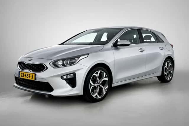 Kia Ceed (2019) thumbnail 1