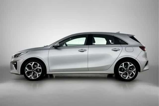 Kia Ceed (2019) thumbnail 3