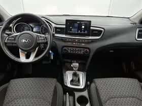 Kia Ceed (2019) thumbnail 4