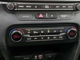 Kia Ceed (2019) thumbnail 9