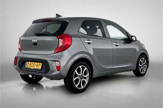 Kia Picanto (2024) thumbnail 3