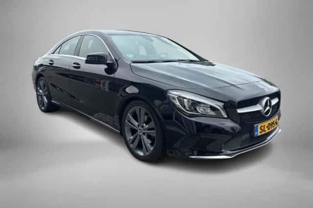 Mercedes-Benz CLA-Klasse (2018) thumbnail 3