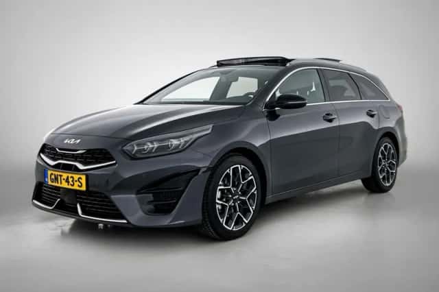 Kia Ceed_Sportswagon (2024) thumbnail 1