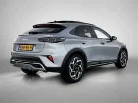 Kia XCeed (2024) thumbnail 2