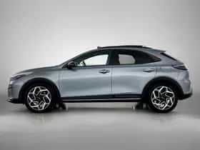 Kia XCeed (2024) thumbnail 3