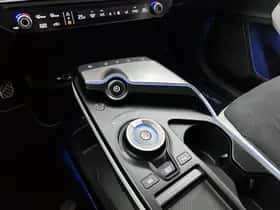 Kia EV6 (2025) thumbnail 11