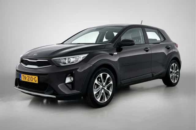 Kia Stonic (2018) thumbnail 1