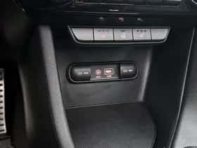 Kia Sportage (2016) thumbnail 27