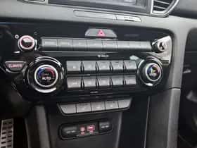 Kia Sportage (2016) thumbnail 10