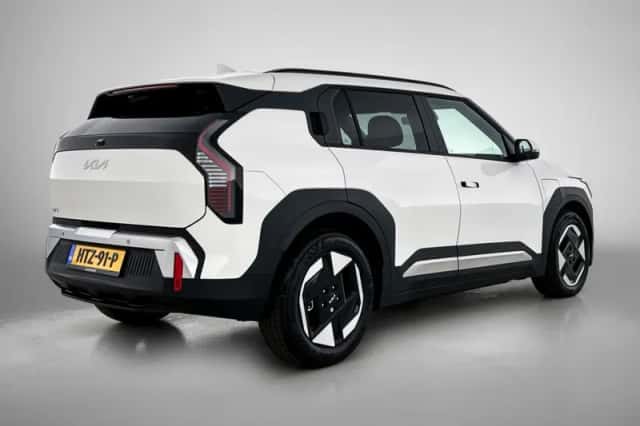 Kia EV3 (2025) thumbnail 2