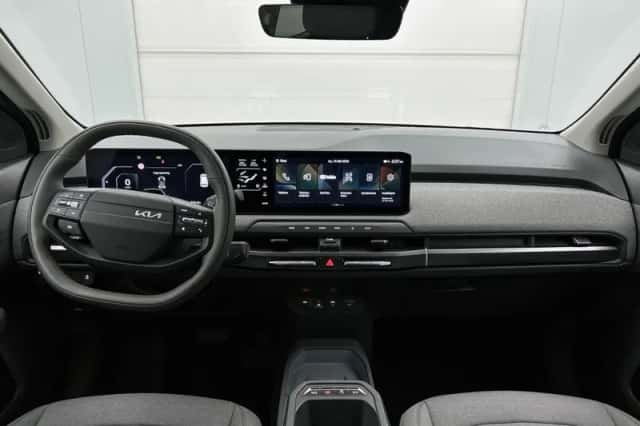 Kia EV3 (2025) thumbnail 4