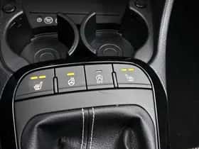 Kia Picanto (2023) thumbnail 18