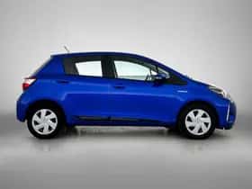 Toyota Yaris (2017) thumbnail 11