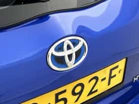 Toyota Yaris (2017) thumbnail 18