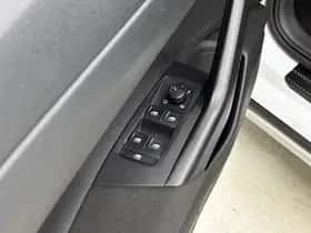 Volkswagen Taigo (2023) thumbnail 23