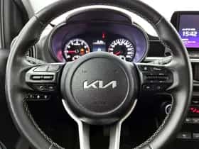 Kia Picanto (2024) thumbnail 17