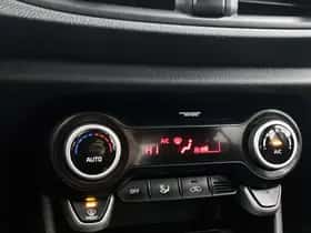 Kia Picanto (2024) thumbnail 9