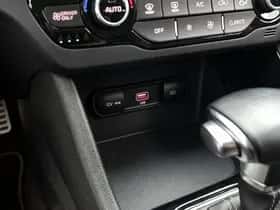 Kia Niro (2020) thumbnail 23