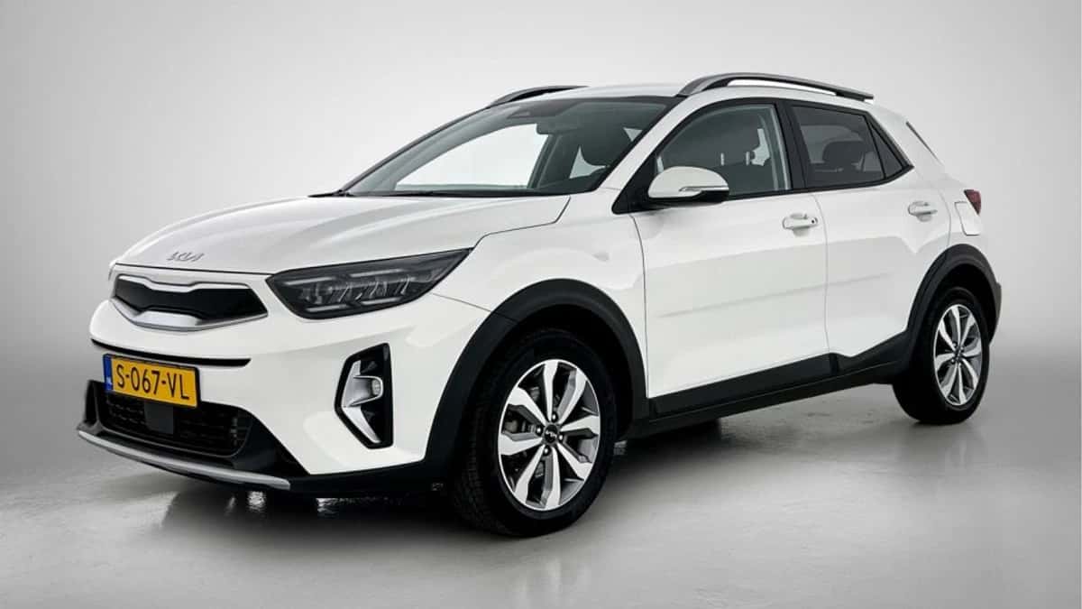 Kia Stonic (2023) — foto 1