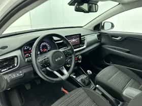 Kia Stonic (2023) thumbnail 29