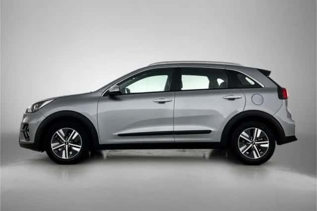 Kia Niro (2022) thumbnail 3