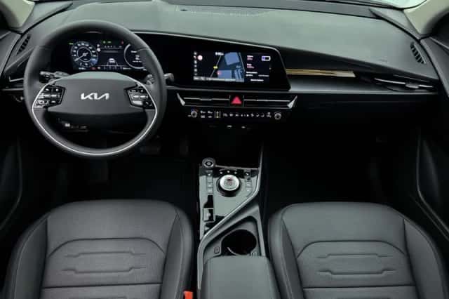 Kia Niro_EV (2025) thumbnail 4