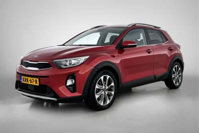 Kia Stonic (2019) thumbnail 1