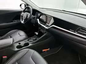 Kia Niro (2021) thumbnail 6
