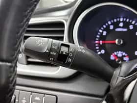Kia Ceed (2019) thumbnail 25