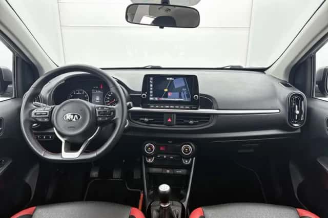 Kia Picanto (2021) thumbnail 4