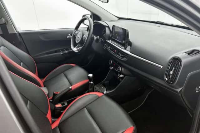 Kia Picanto (2021) thumbnail 6