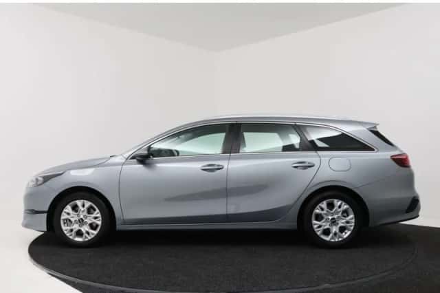 Kia Ceed_Sportswagon (2025) thumbnail 3