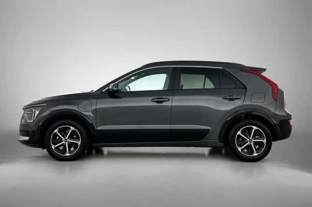 Kia Niro (2025) thumbnail 3