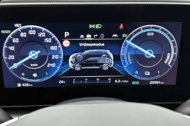 Kia Niro (2025) thumbnail 6