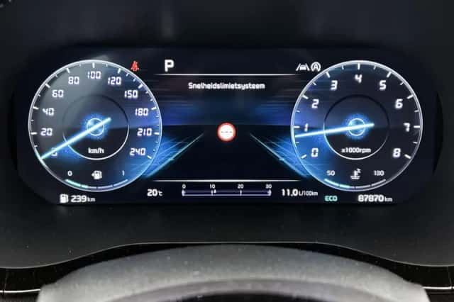 Kia Ceed_Sportswagon (2023) thumbnail 5