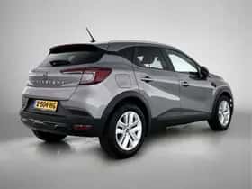 Mitsubishi ASX (2023) thumbnail 2