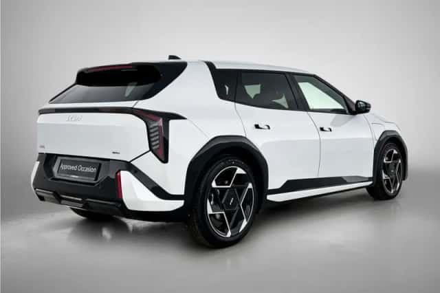 Kia EV4 (2026) thumbnail 2