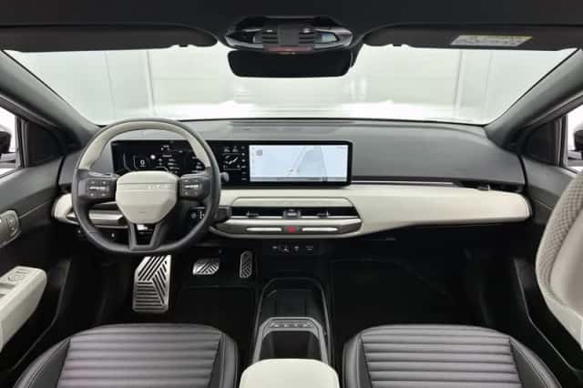 Kia EV4 (2026) thumbnail 5