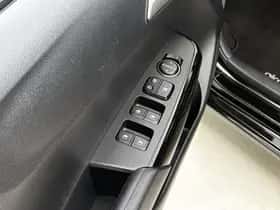 Kia Picanto (2022) thumbnail 21