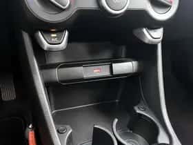 Kia Picanto (2022) thumbnail 23