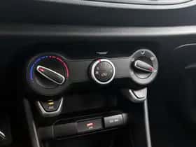 Kia Picanto (2022) thumbnail 9