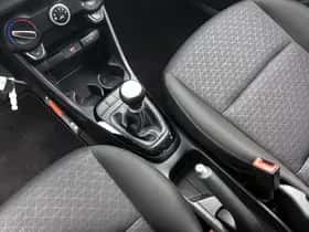 Kia Picanto (2022) thumbnail 10