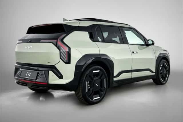 Kia EV3 (2026) thumbnail 2