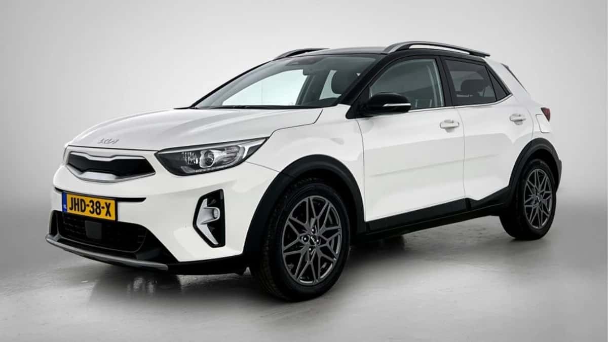 Kia Stonic (2022) — foto 1